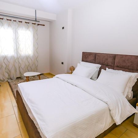 Viatirana By Shqiptrip Apartment Exterior photo